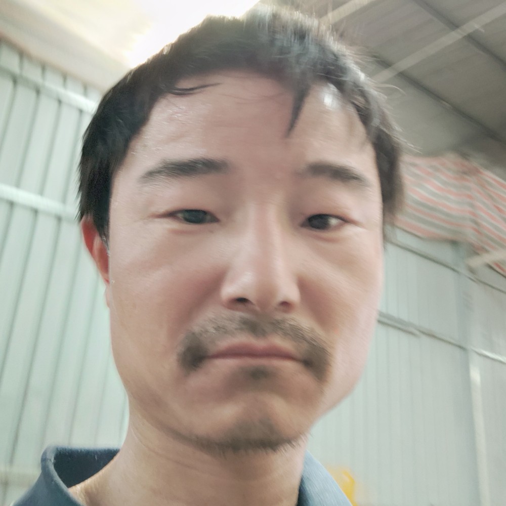 凤凰传奇110的照片