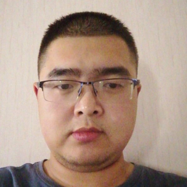 邱积翔的照片