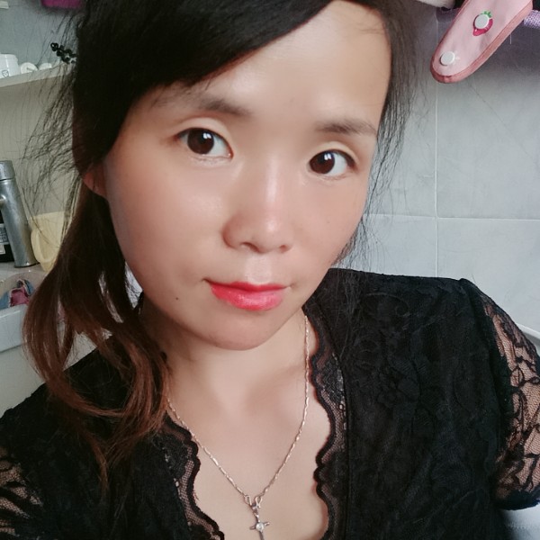 醉梦踢满意的照片