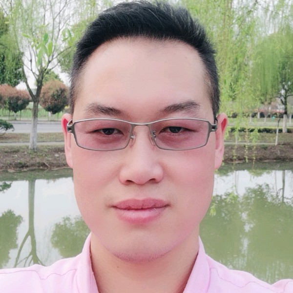 只要今生的照片