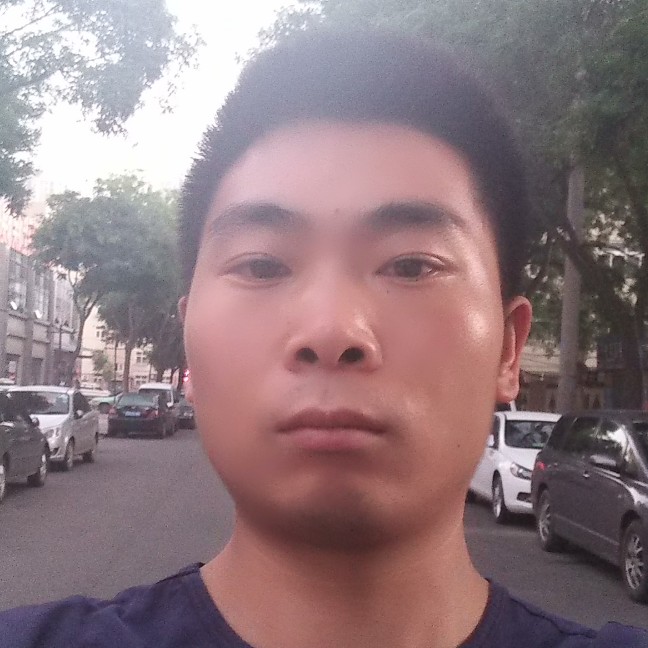 冬日温暖冰山的照片