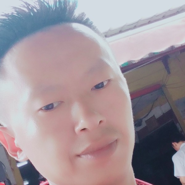 筑梦情媛的照片