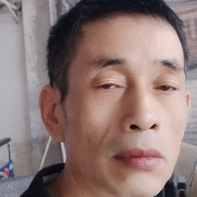 亲爱的挽手平湖的照片