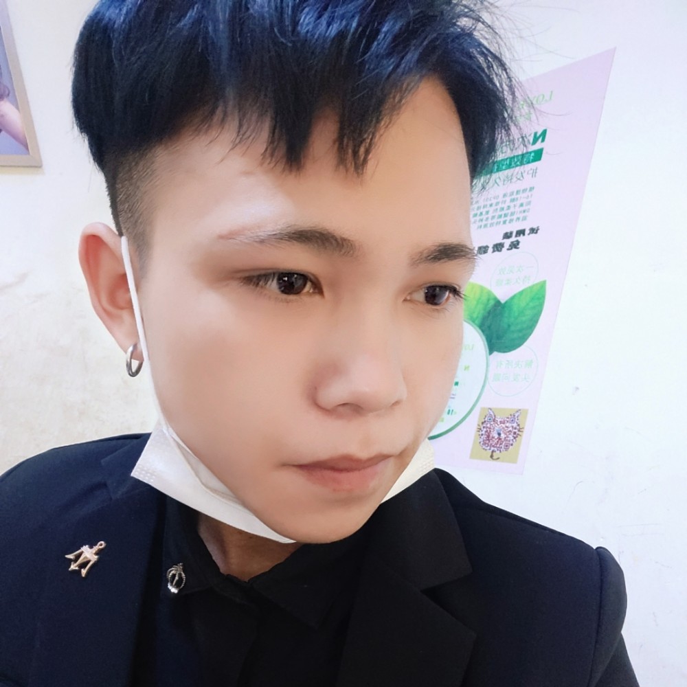 小忍耐的照片