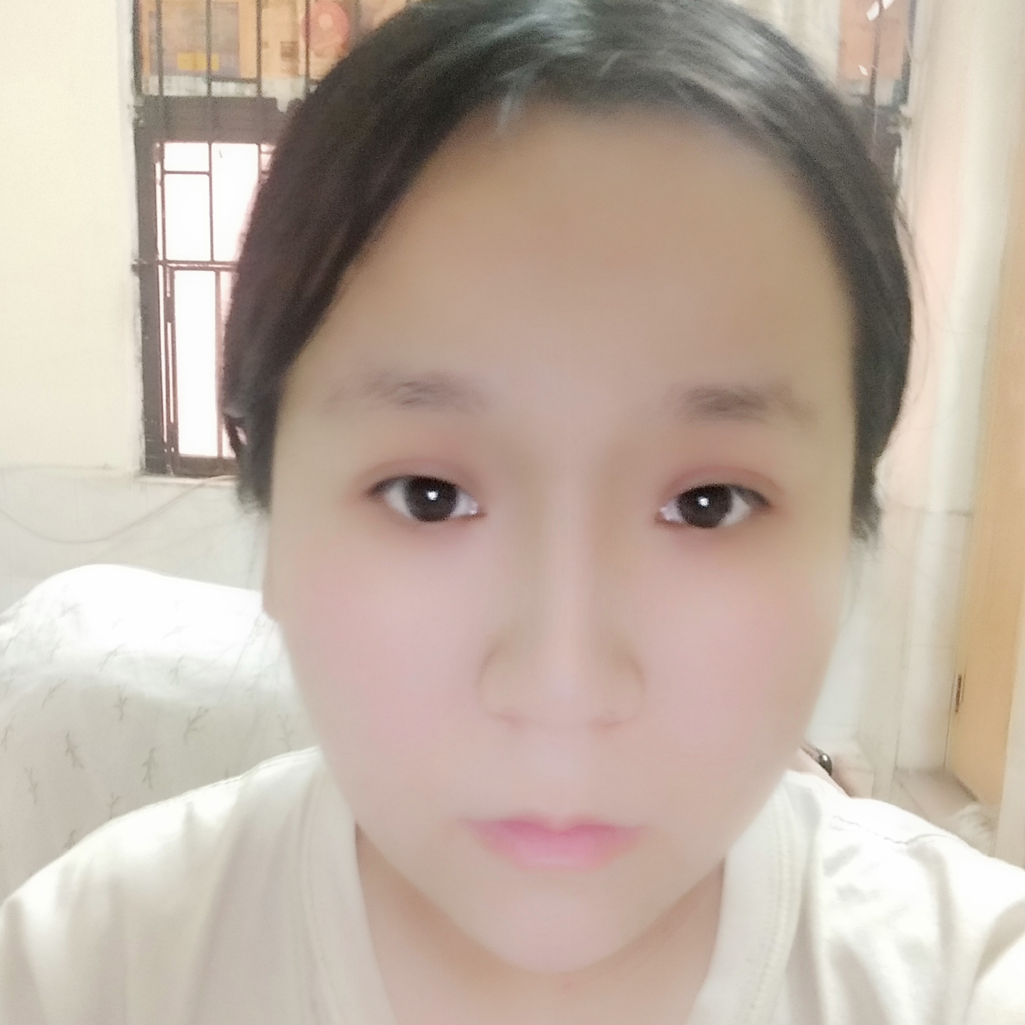 搞怪就初妆的照片