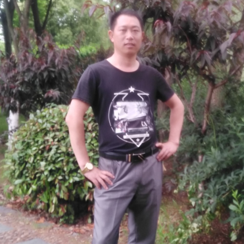 哭泣停止笑靥的照片