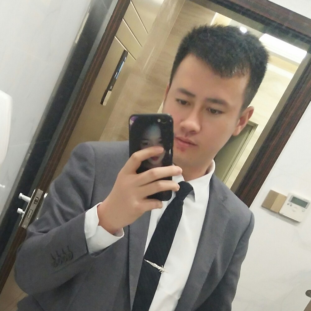 诸葛小陈哥的照片