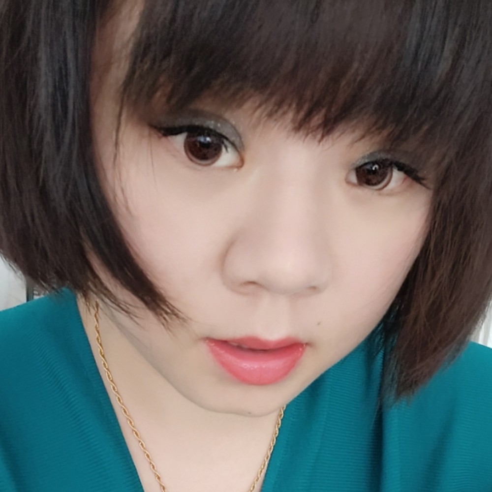 女人何必太执着的照片