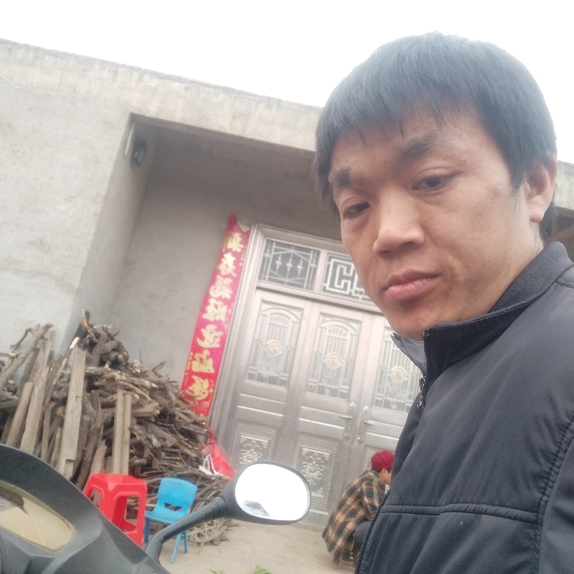 蓝天邂逅腼的照片