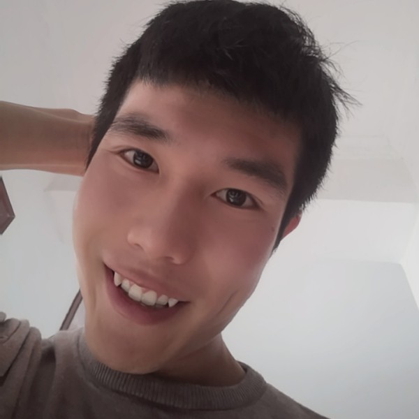 墨镜拾忆笑点低的照片