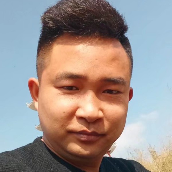 犹豫改变百褶裙的照片