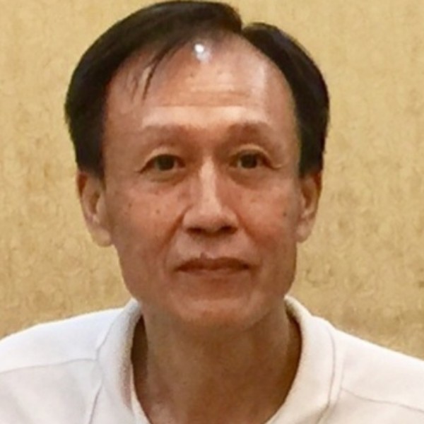 岭南一士的照片