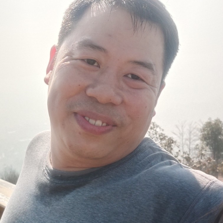 蓝影一生的照片