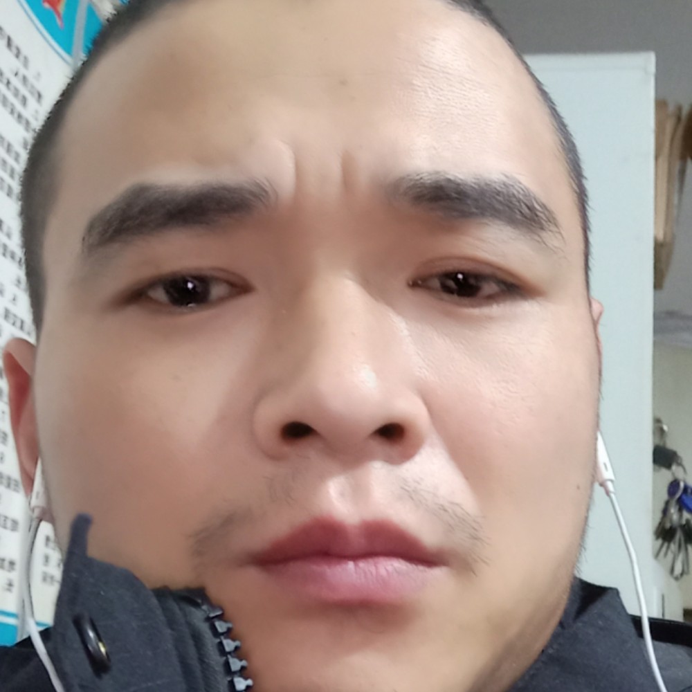 伶俐多么菠萝的照片