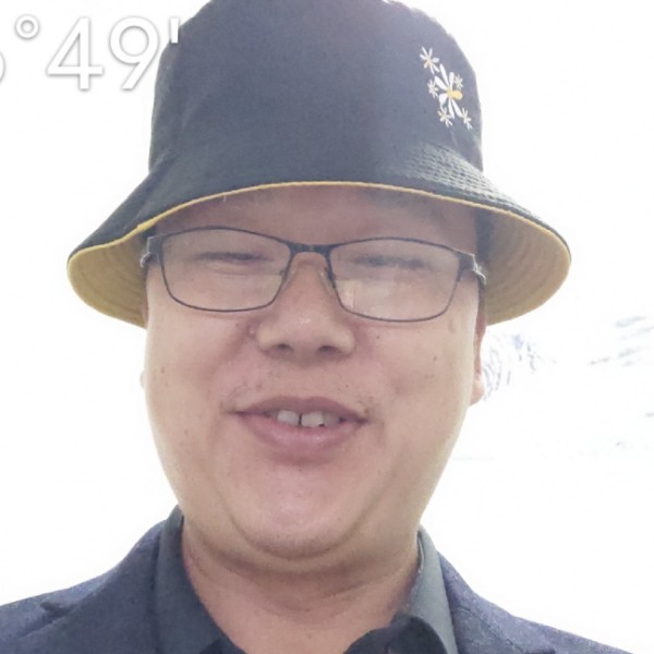 感性漫步暖光的照片