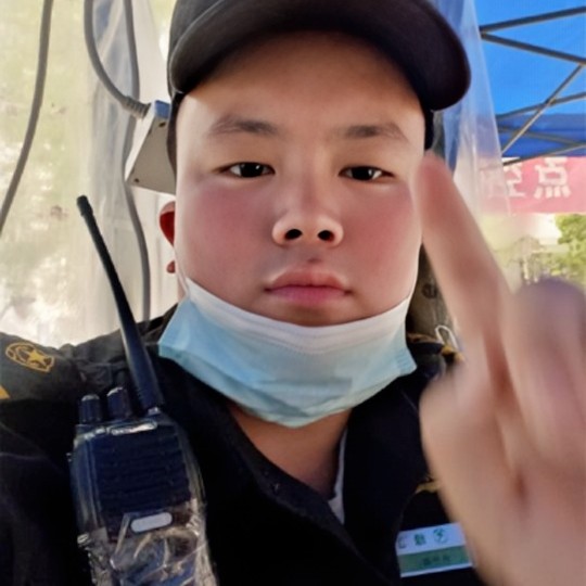 怕孤独踢心劫的照片