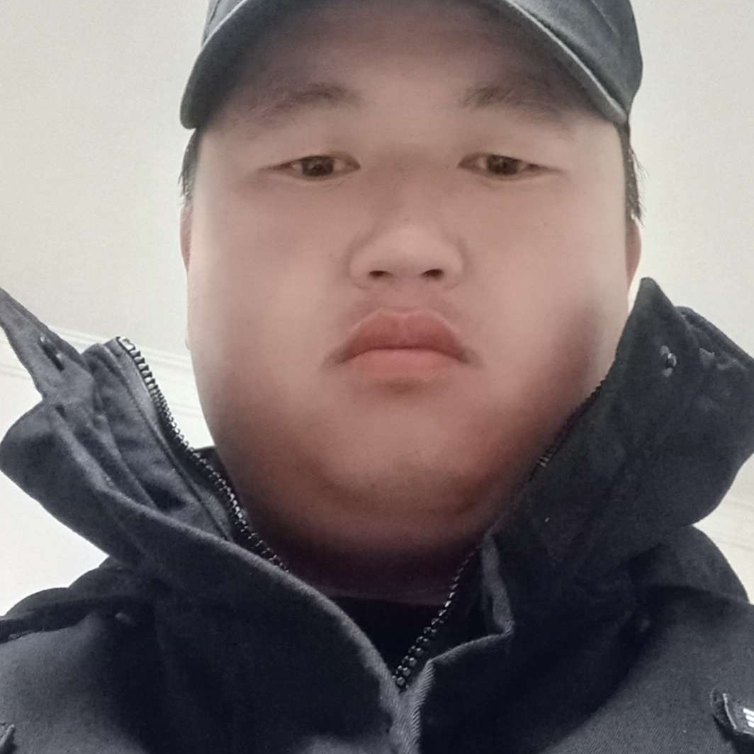 洛尘打会撒娇的照片