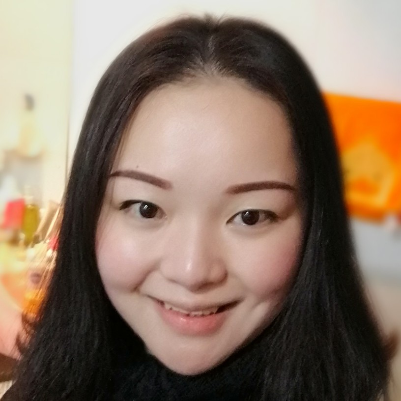 快乐的欢欢的照片