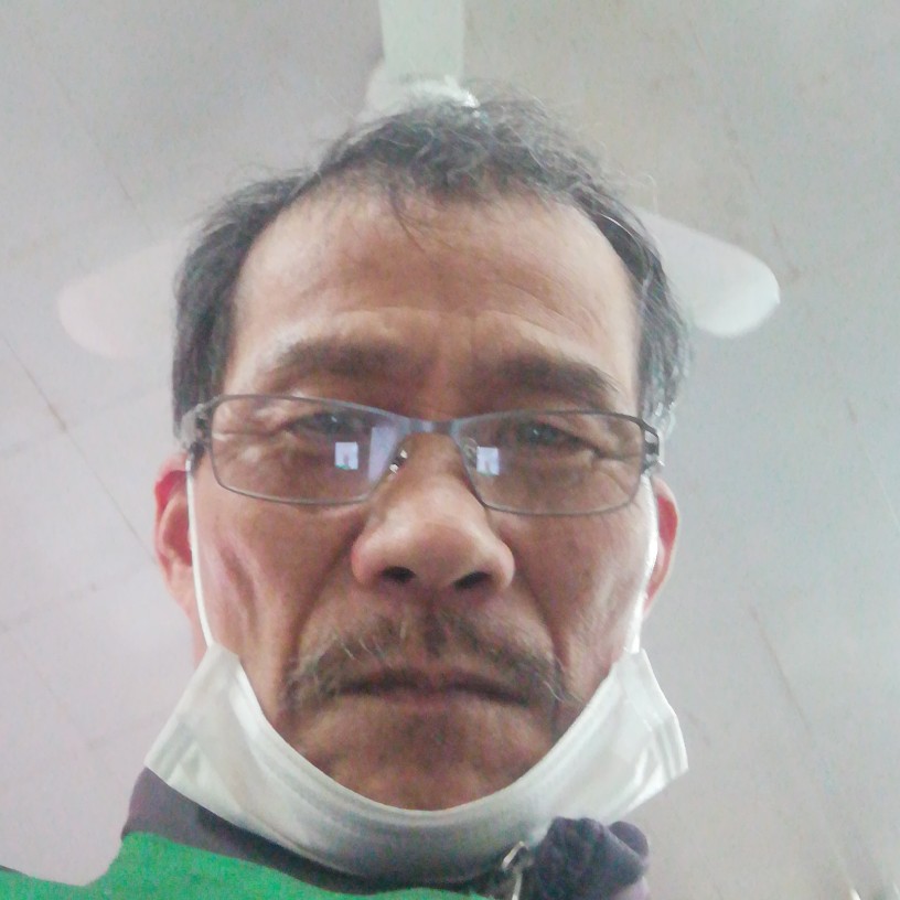大碗与结实的照片