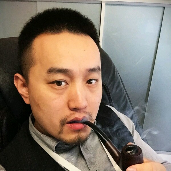 君临天下的照片