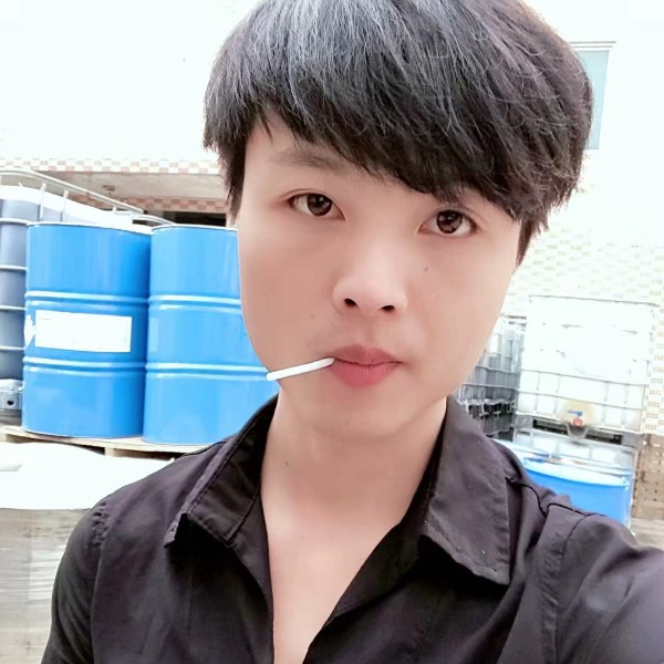 如意浅吻醉月的照片