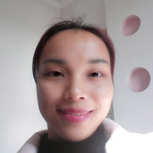 可爱的公回眸一笑的照片