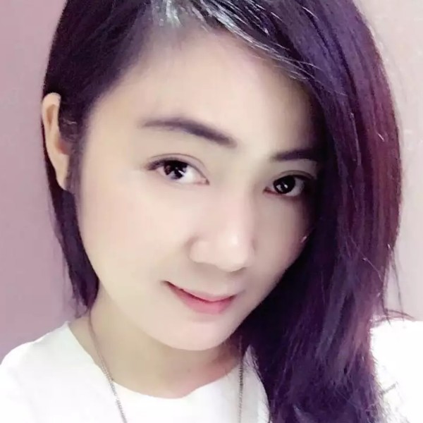 在香江的湘妹子的照片