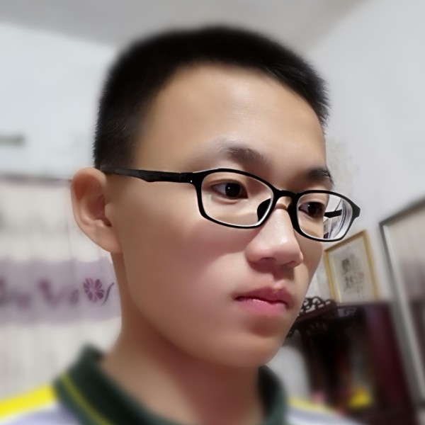 高大秀发的照片