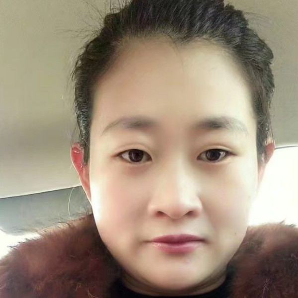 杨立梅的照片