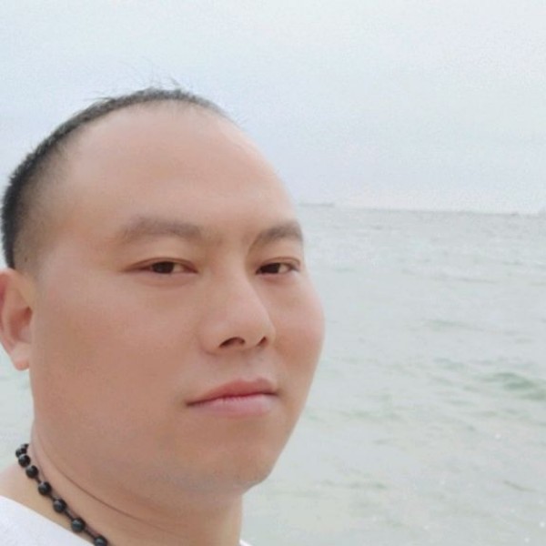 难过方万宝路的照片