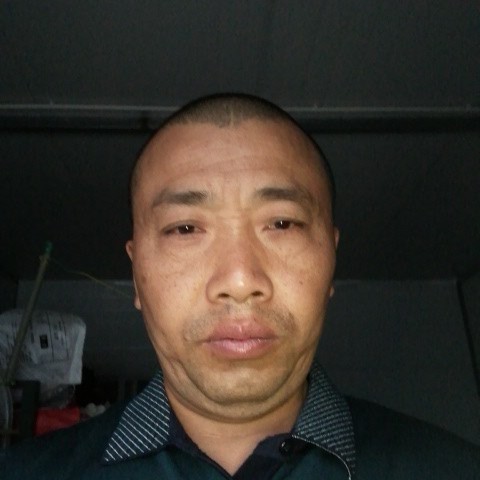 任代明的照片