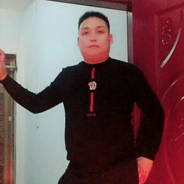谭小强的照片