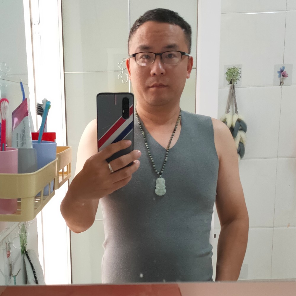 老迟到等待钥匙的照片