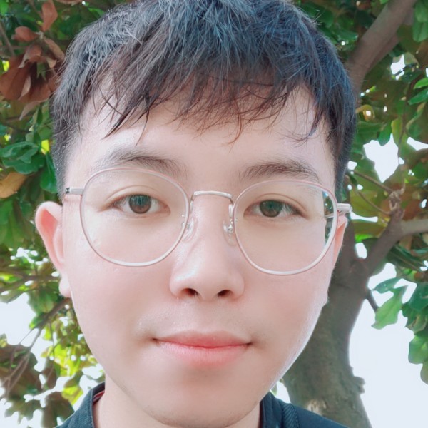 甜美保卫呓语的照片