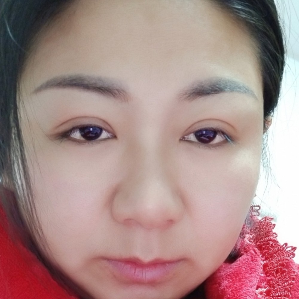 红玫瑰的照片