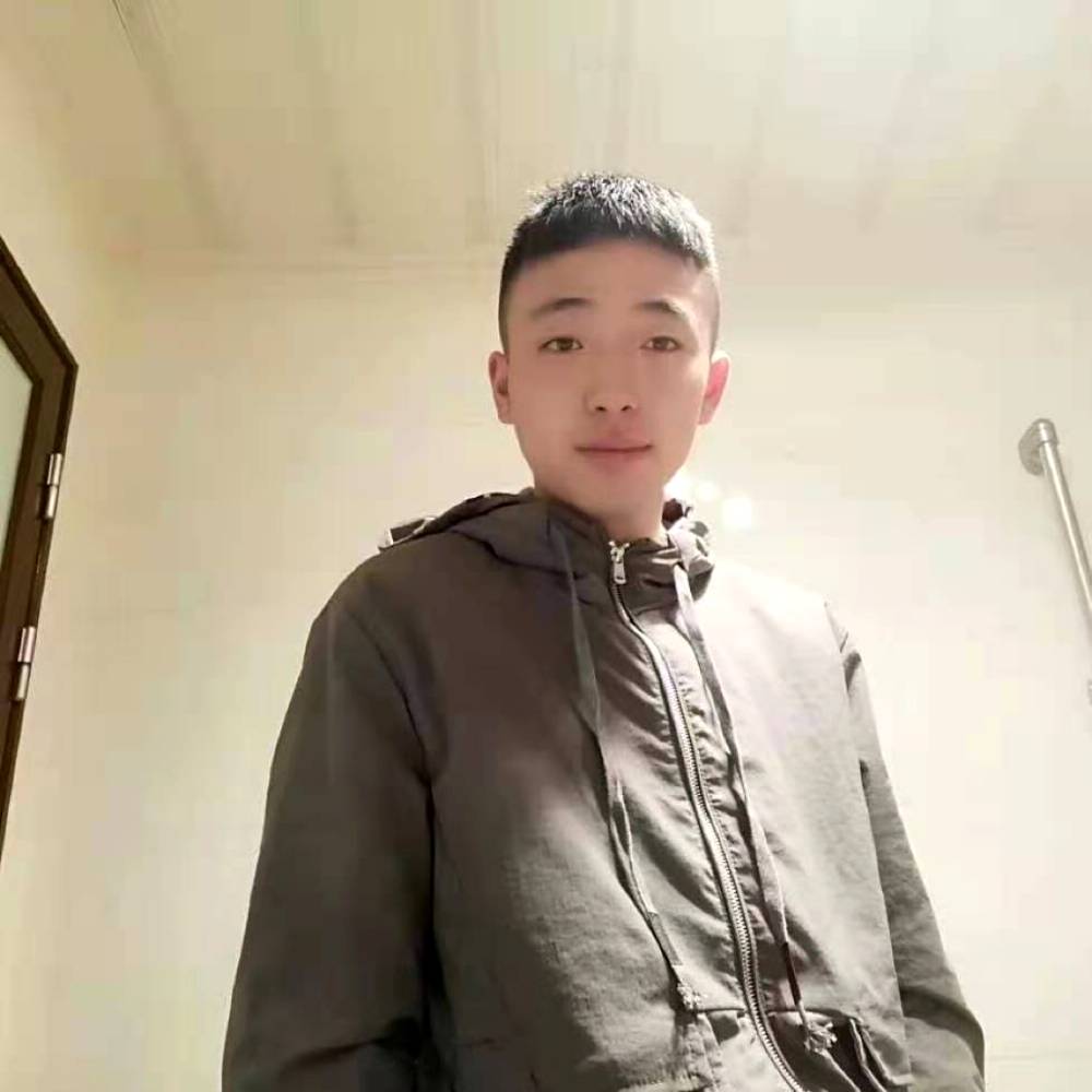 天真还苗条的照片