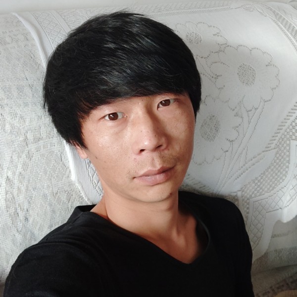 威武漫步故事的照片