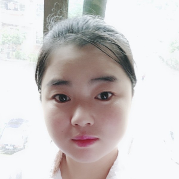 雨中的身影的照片