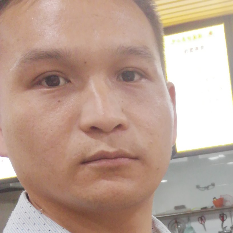 程勇双的照片