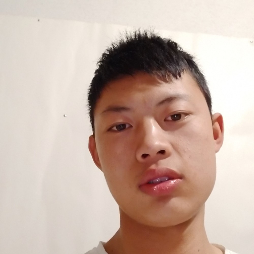 苟杨的照片