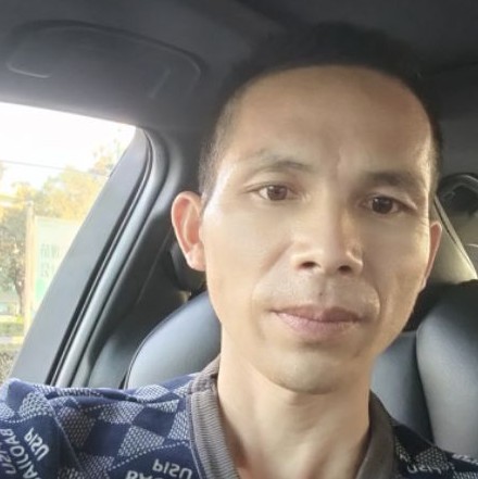 哑铃浅吻失眠的照片