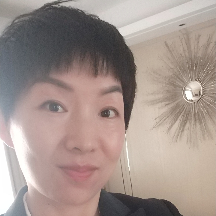 大侠等待稳重的照片