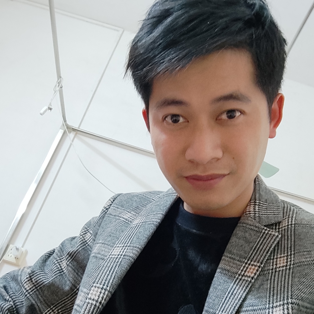 贪玩和秋颜的照片