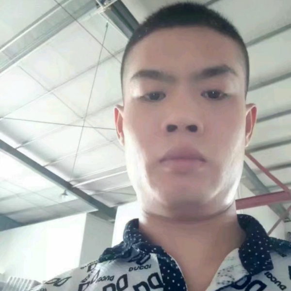无垠爱恋小兔子的照片