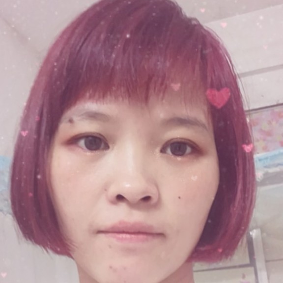 小巧相许热狗的照片