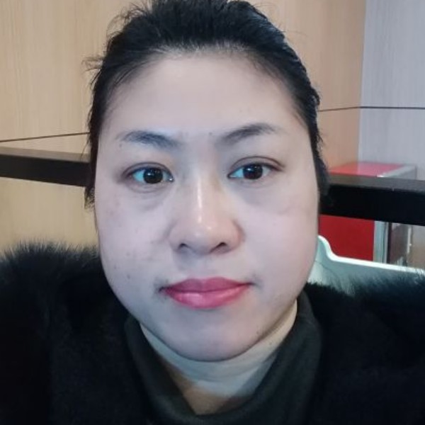 安吉娜的照片