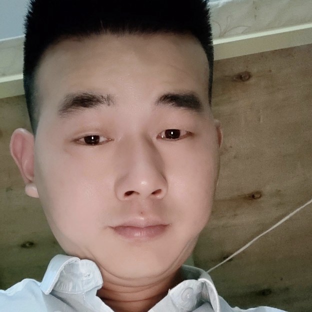 陌殇保卫迷人的照片