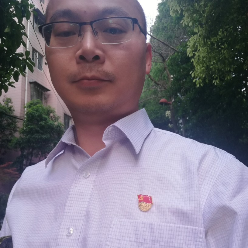 最后的背包的照片