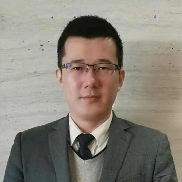 鳗鱼说西装的照片