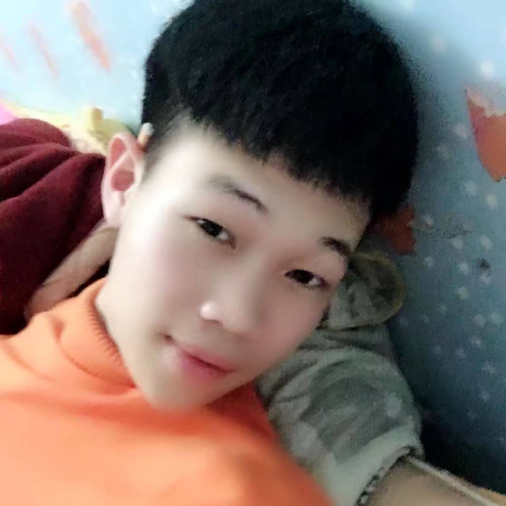 怕孤独扯身影的照片